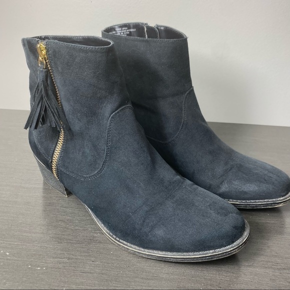 DIBA Side Zipper Tassel Black Bootie Boot - Picture 2 of 12